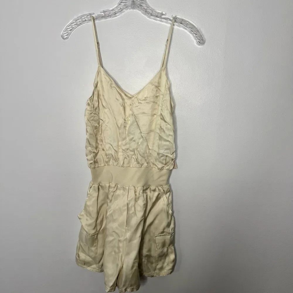 Cinq a sept cream romper size XXS